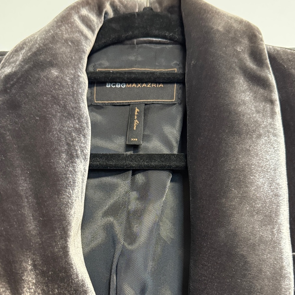 BCBGMaxAzria dark grey Velvet Blazer - Picture 2 of 13